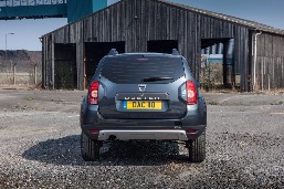 dacia-duster-commercial-priced-from-9595-photo-gallery_2.jpg