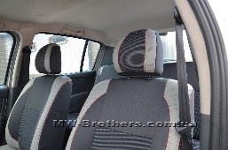 /upload/iblock/7df/renault_sandero_5.jpg