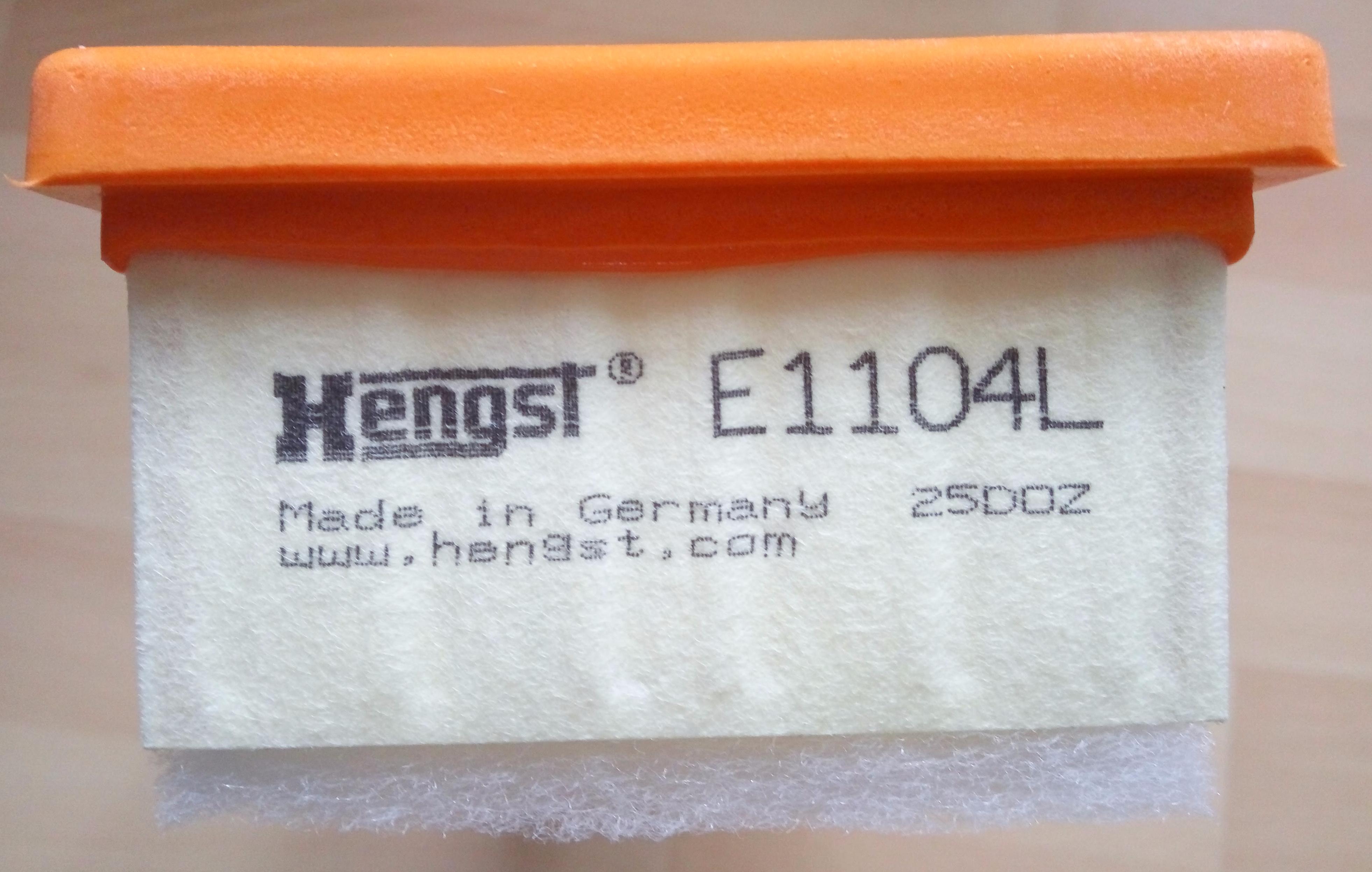 купить Воздушный фильтр HENGST E1104L на Рено (Renault) Дачия (Dacia) Логан, МСВ, Дастер, Лоджи.